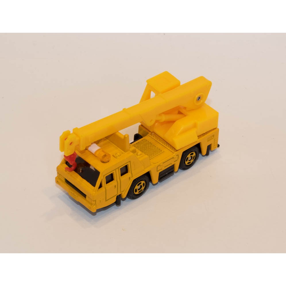 tomica 43 NISSAN DIESEL CRANE TRUCK  無盒