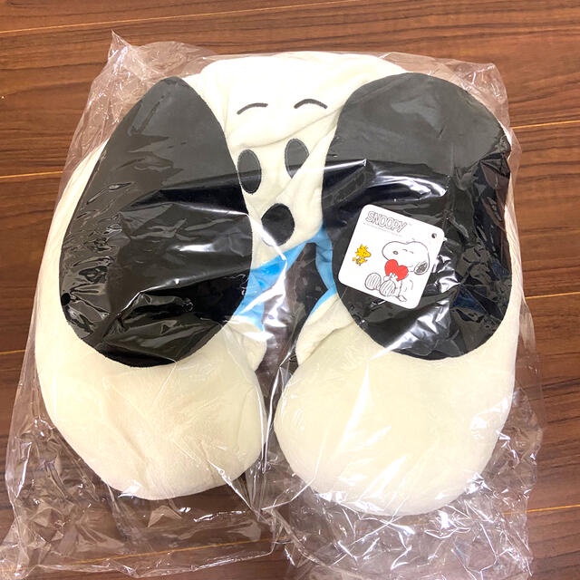 日本Toreba 抓樂霸景品  SNOOPY 史努比 連帽式  護頸枕  U型枕  飛機枕