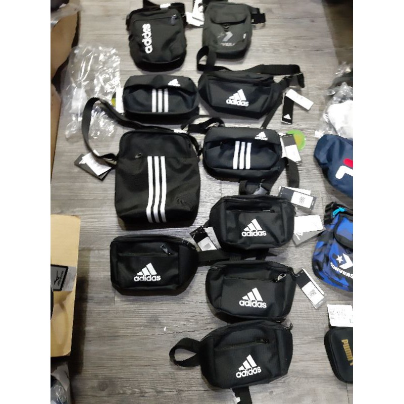 adidas 胸包 腰包兩用490元公司貨