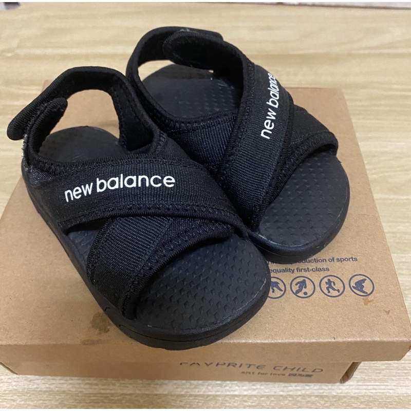 二手new balance童鞋/涼鞋/尺碼14