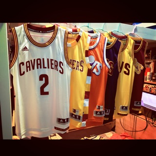 Adidas 愛迪達 騎士 Irving 球衣 Jersey 球迷版 Swingman