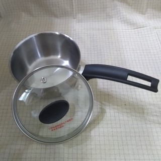 不鏽鋼單柄小湯鍋 鍋子 附玻璃蓋 廚具 容量1100ml 直徑14cm 【股東會紀念品】