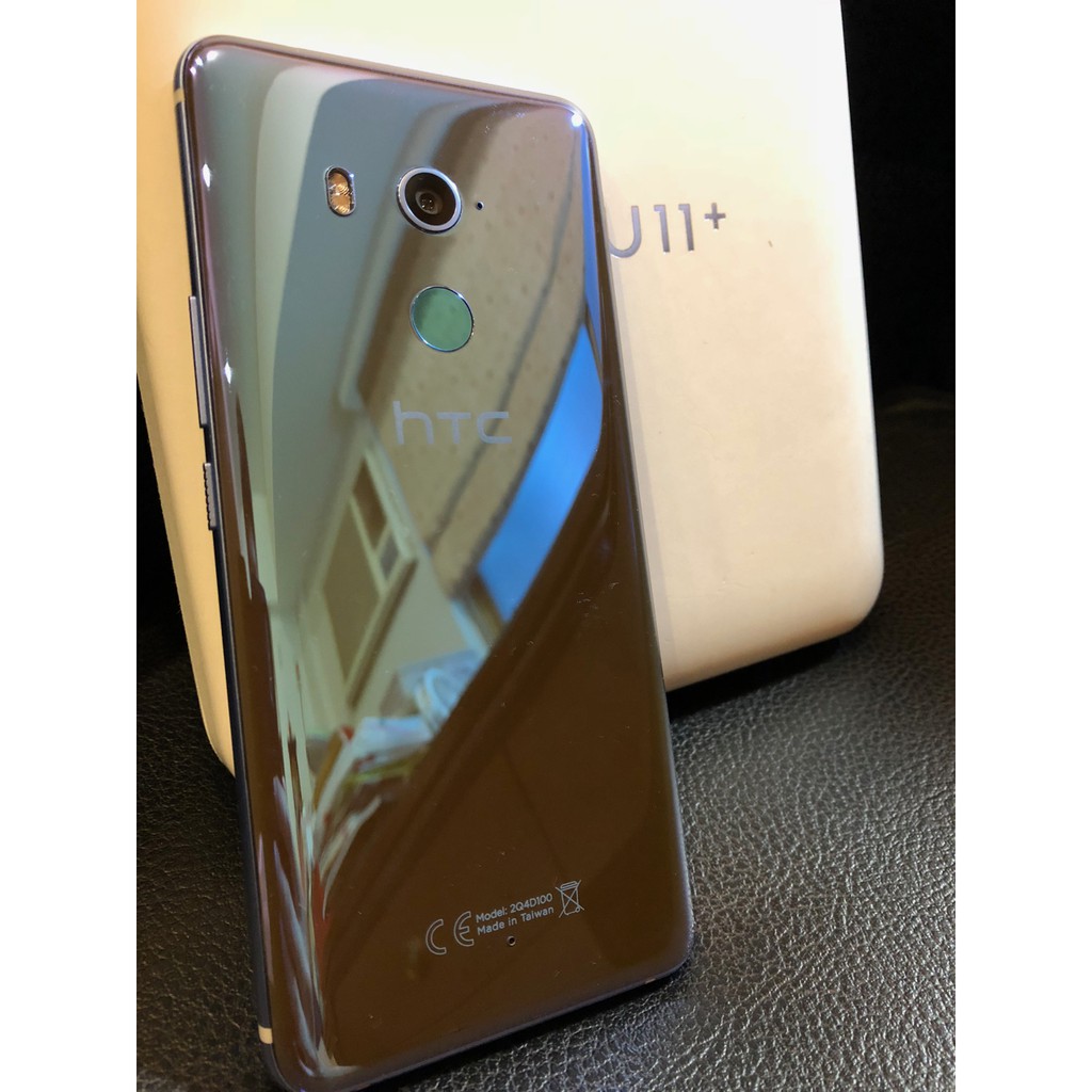 HTC U11+ U11 Plus 炫銀藍 128G (99成新無刮傷，原廠保固至2018/11/30)