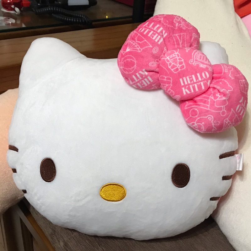 Hello Kitty凱蒂貓抱枕