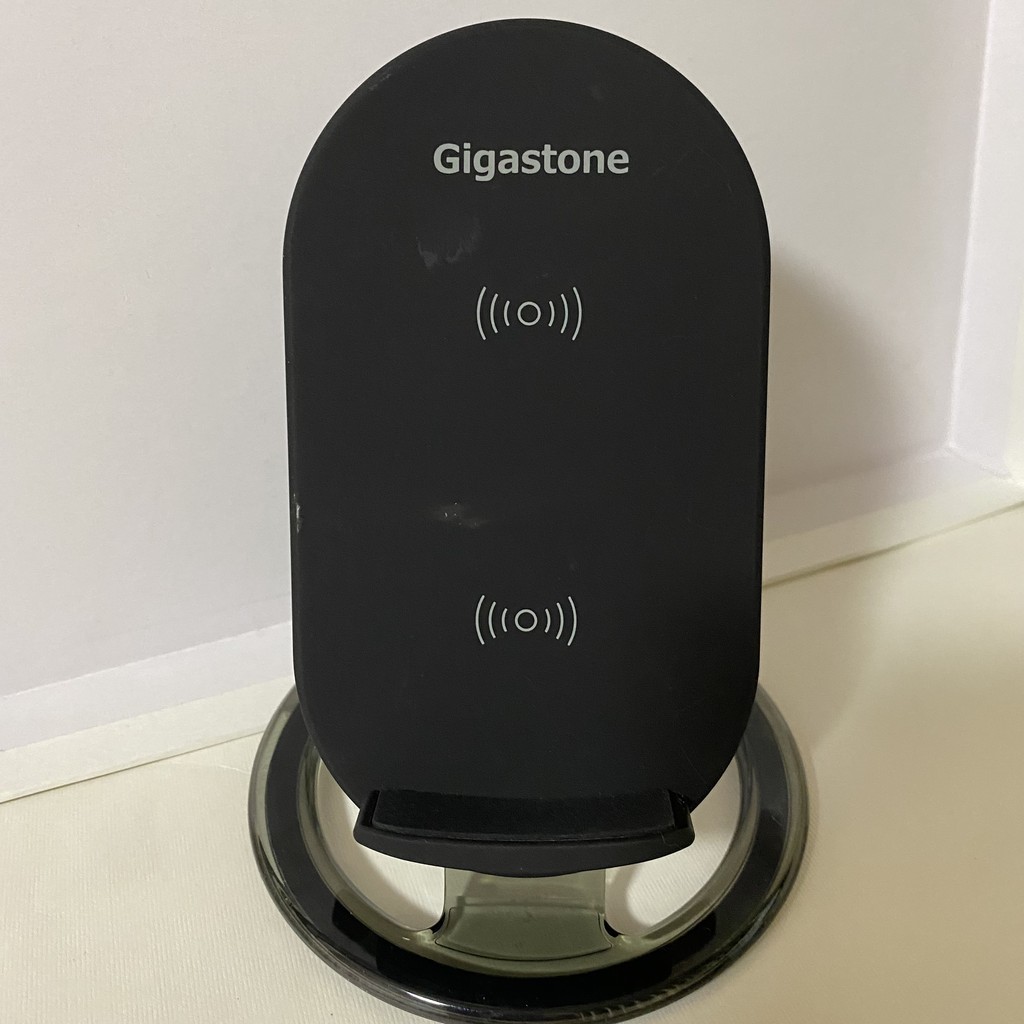 Gigastone_手機無線充電器 充電盤