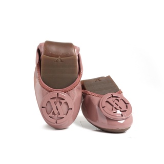 經典LOGO鏡面釦漆皮圓頭摺疊平底娃娃鞋-藕粉