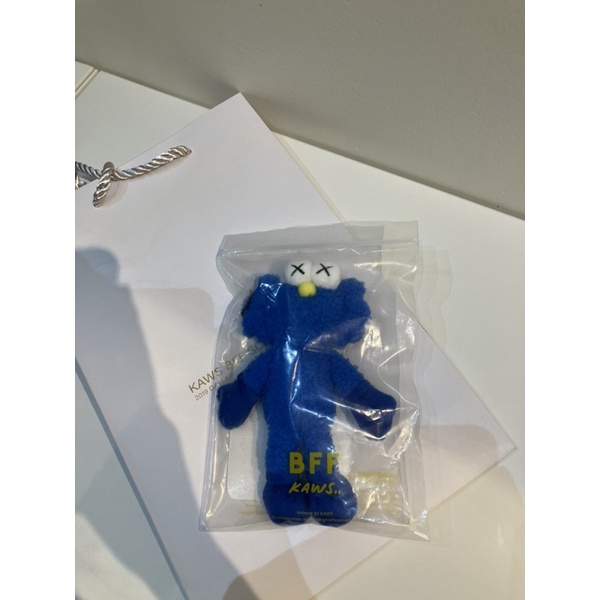 正品）KAWS BFF 6吋絨毛玩偶 中陽藝術 BFF公仔