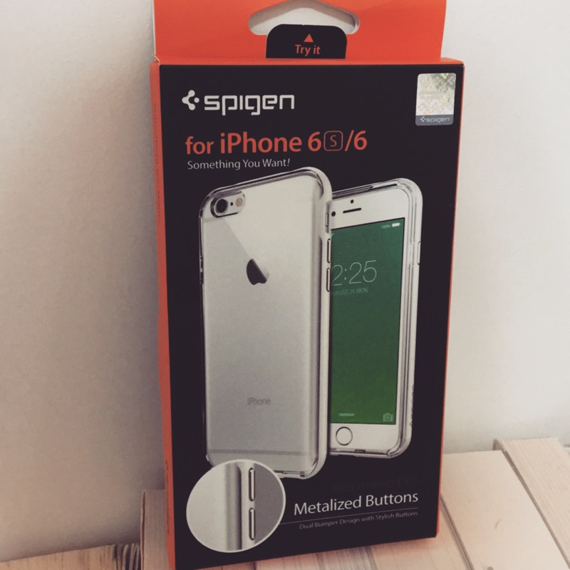 Spigen iPhone 6/6s 手機保護殼(銀色)