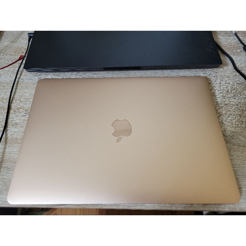 九成新 已過保 13吋 台版 2020 玫瑰金Macbook Air 512G+8G ram