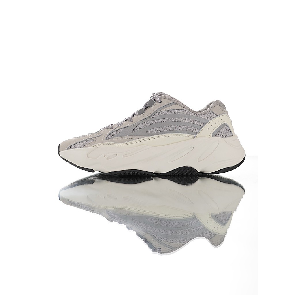 yeezy boost 700 v1
