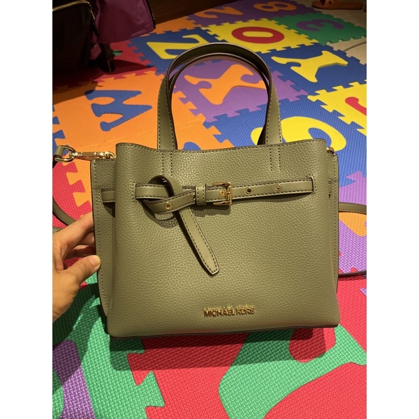 MICHAEL KORS EMILIA 綠色斜/肩背包（全新牛皮正貨）