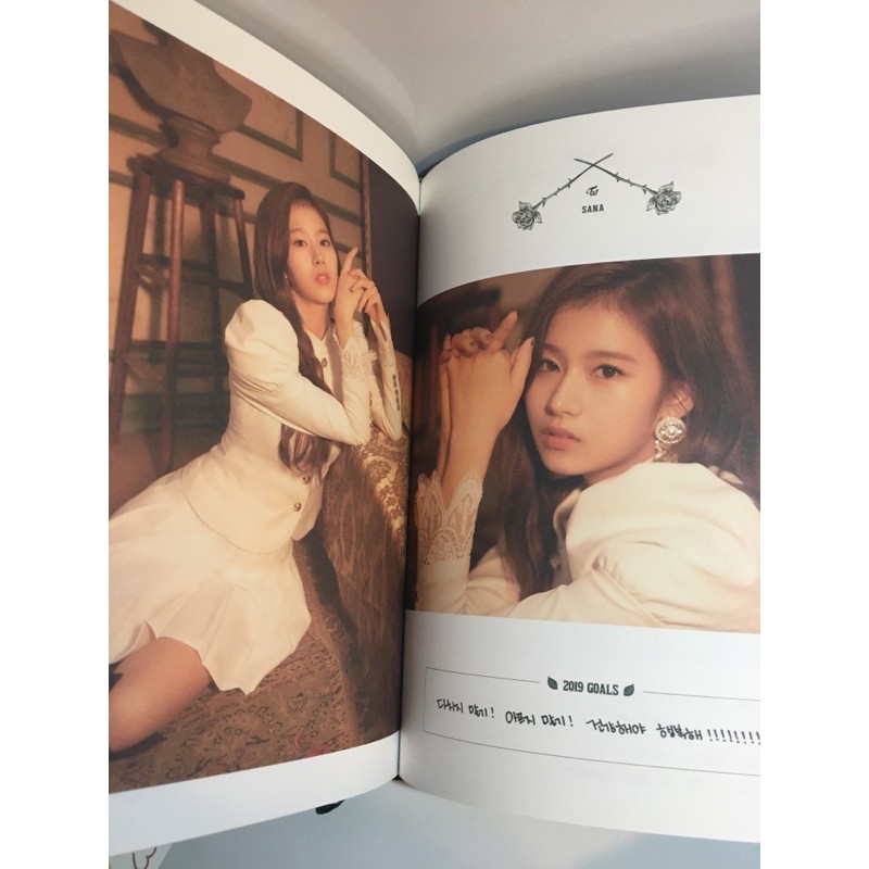 三本一起twice 寫真書筆記本記事本年曆志效彩瑛子瑜娜璉多賢定延sana Mina Momo 蝦皮購物