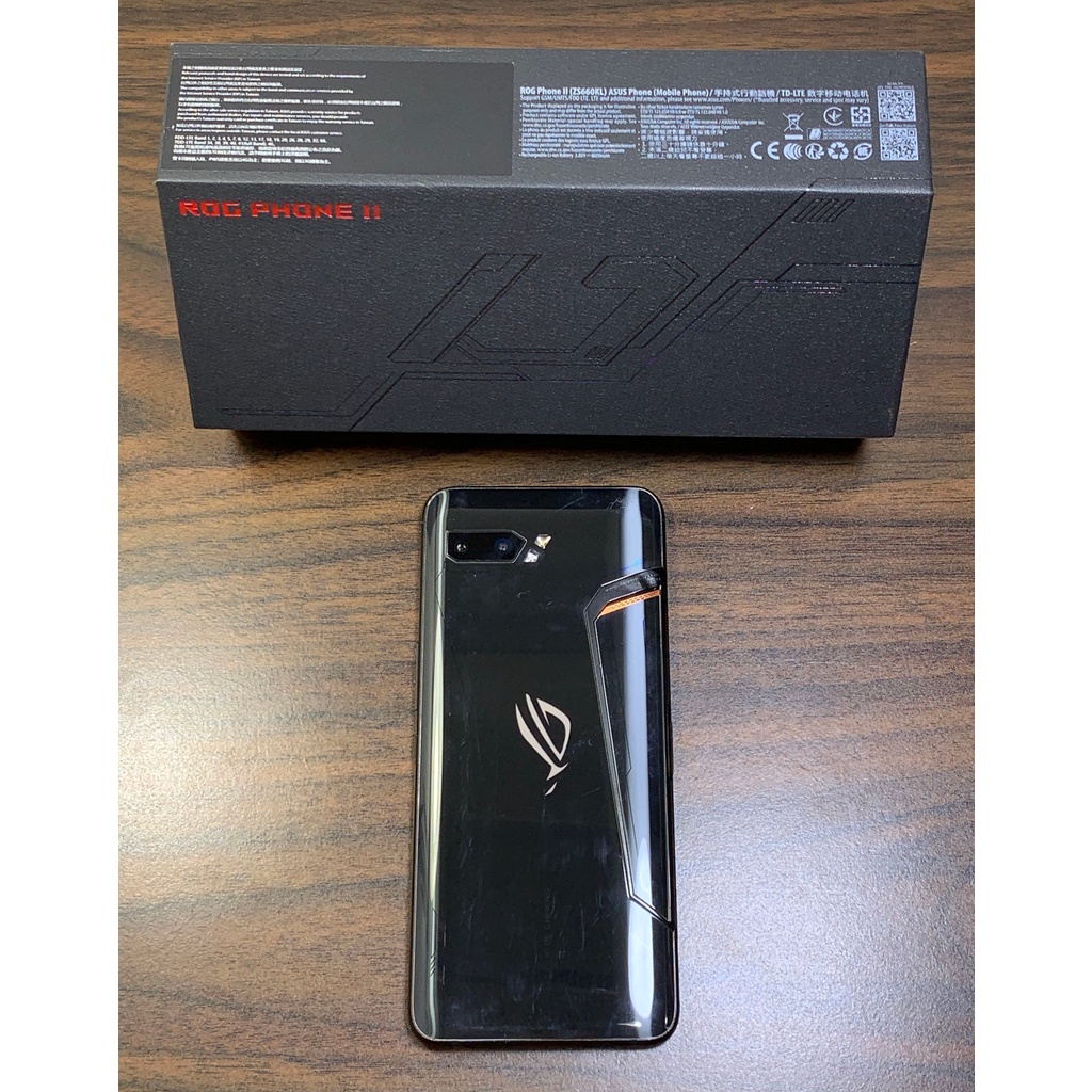 ASUS ROG Phone2 II華碩電競手機(非u12+ 5Z 紅米 小米50 黑鯊 XT 6 聯想)