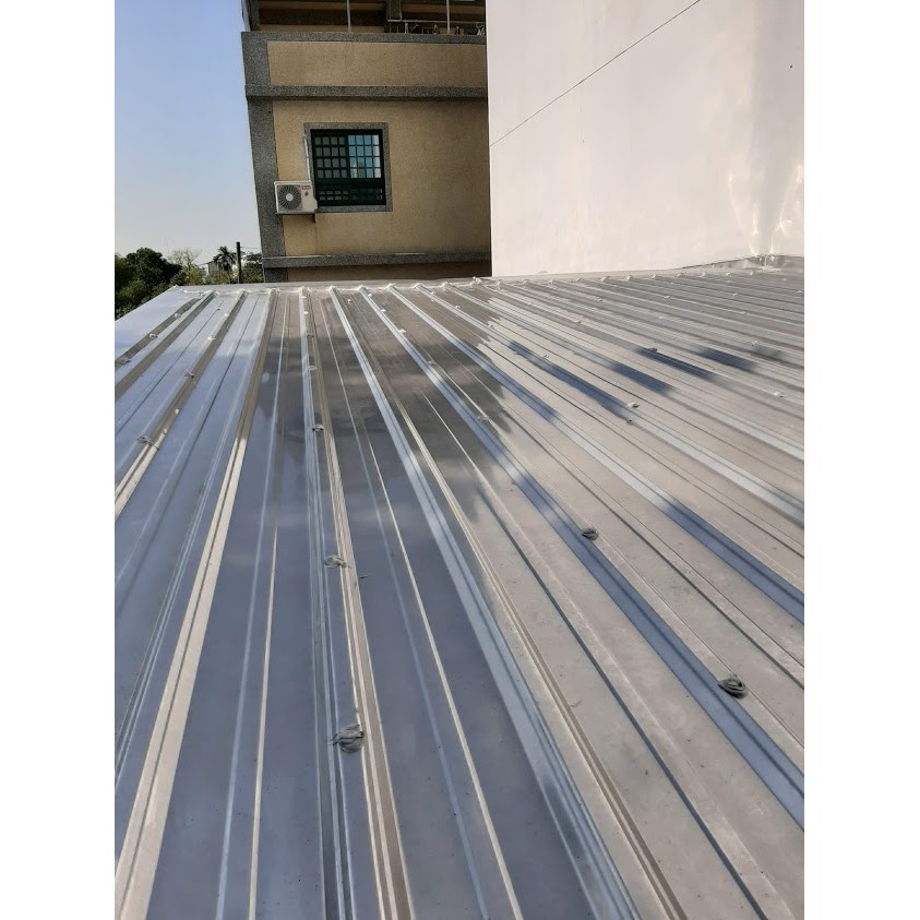 屋頂更換不銹鋼發泡單層鋼浪板