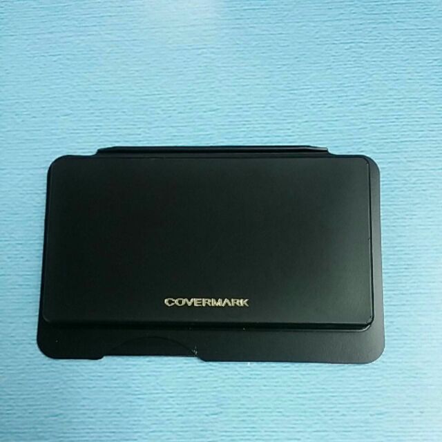 COVERMARK 水漾嫩肌鑽石光無瑕粉霜0.6g(80元)