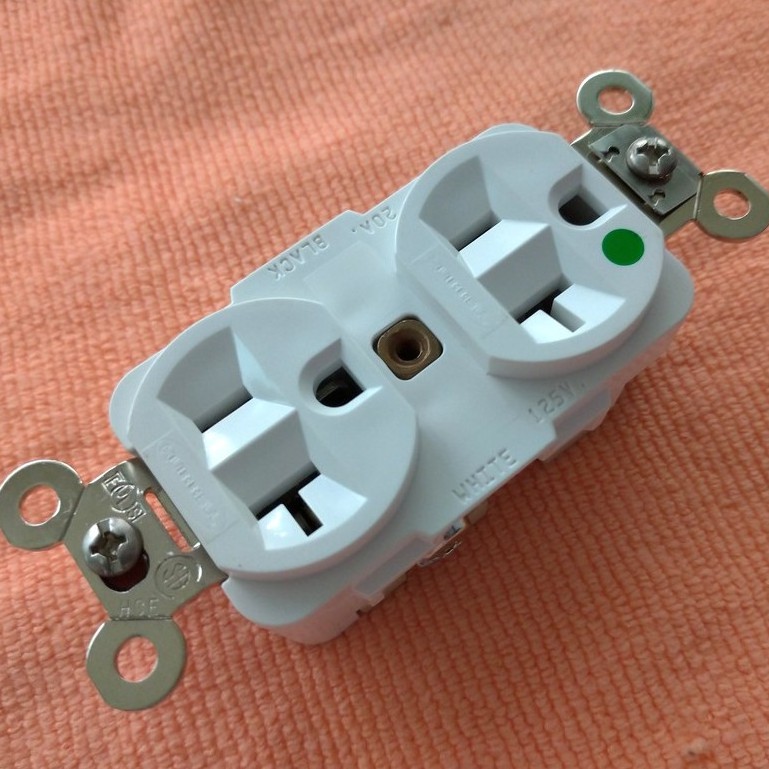 HBL8300W 美國HUBBELL醫療等級AC電源插座(白色)