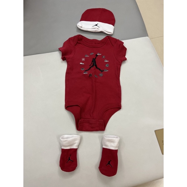 Jordan Nike 新生兒 嬰兒 幼兒 紅色 正版 短袖包屁衣 帽子 襪子 全套組合