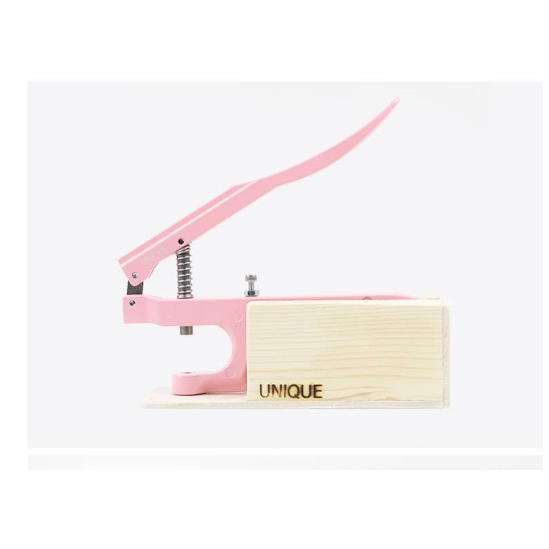 SED鴿子窩:【韓國知名品牌】 UNIQUE 粉色手壓鉗 加贈木製底座