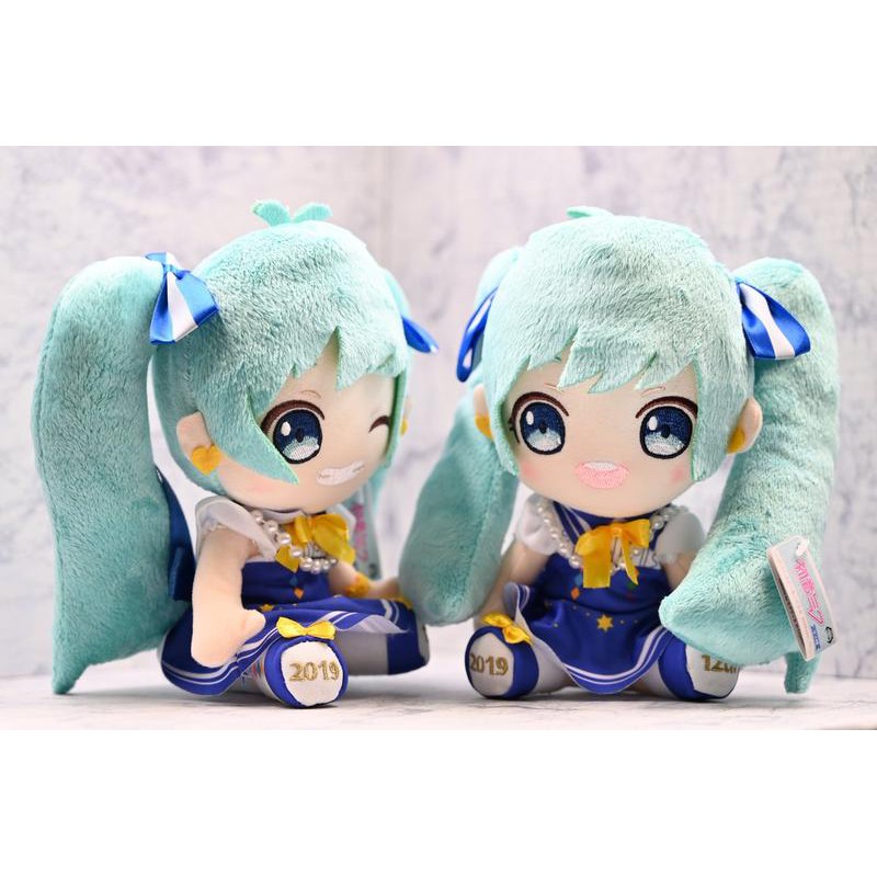 [日貨 TAITO 娃娃機景品] 初音未來 生日絨毛娃娃 2019 一套2入