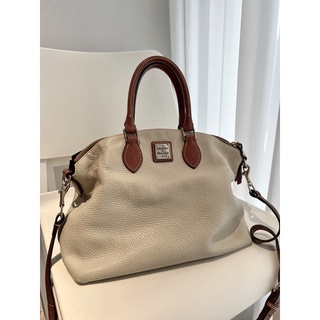 Dooney & Bourke 米白駝 全皮革荔枝皮 肩背手提兩用包