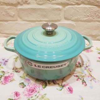 全新法國Le Creuset薄荷綠20 cm 鑄鐵圓鍋