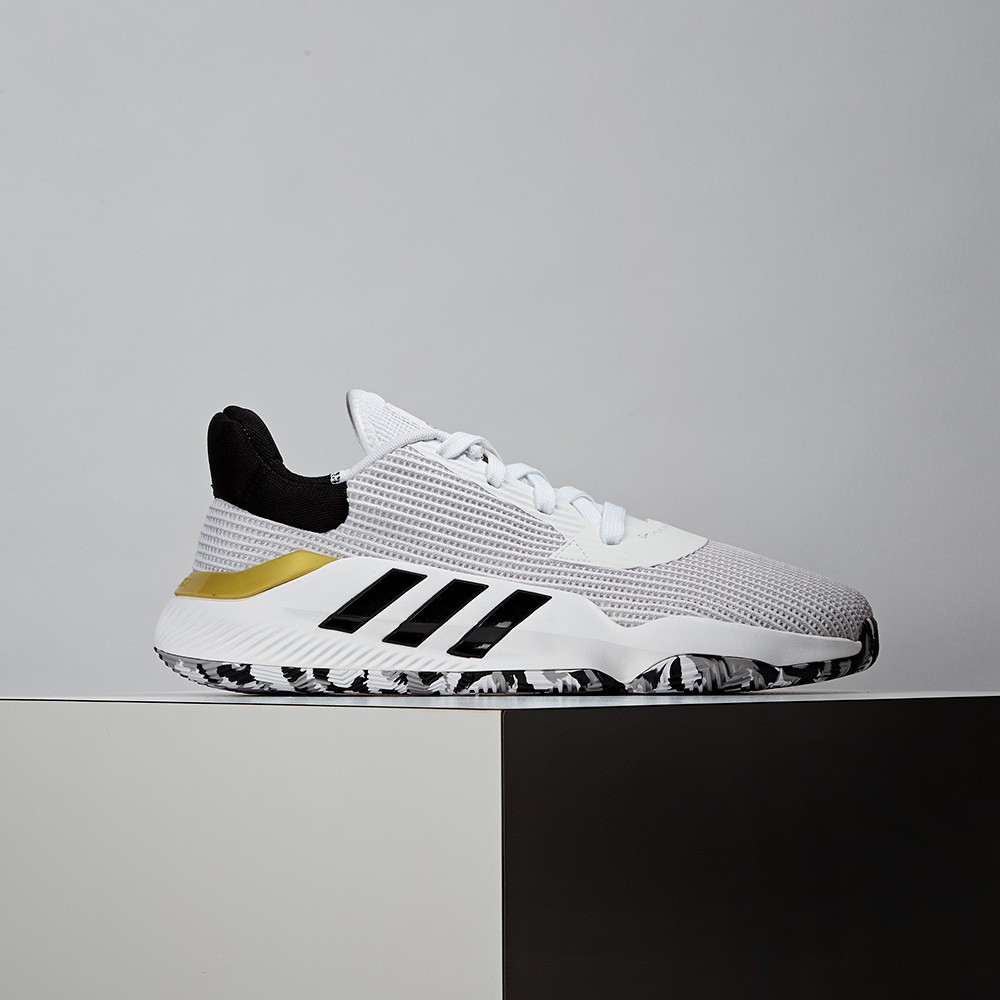 Adidas Pro Bounce 2019 Low Gca 男款 白金 低筒 運動 籃球鞋 EF8805