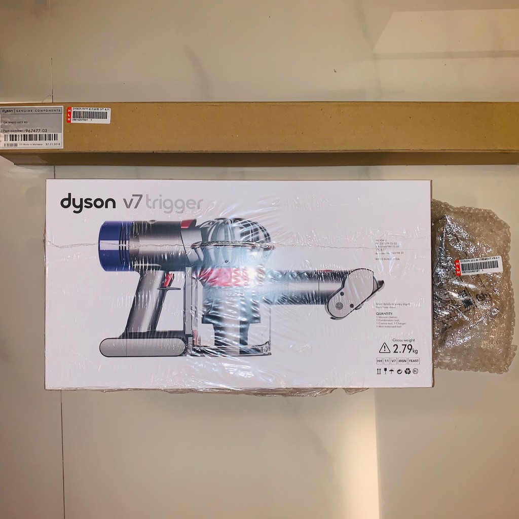 Dyson V7 Trigger 無線 手持 除蹣 吸塵器 恆隆行 公司貨 全新未拆 原廠鋁管 軟質毛刷吸頭