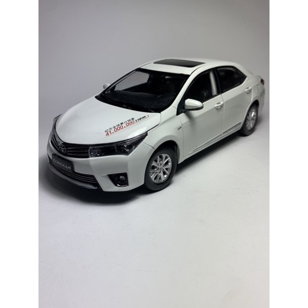 1/18 Toyota Altis 11代 原廠模型車