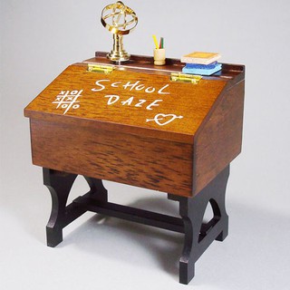 【哈比屋音樂盒】木質書桌音樂盒 畢業老師學生最佳禮物 生日禮物 畢業禮物 居家擺飾