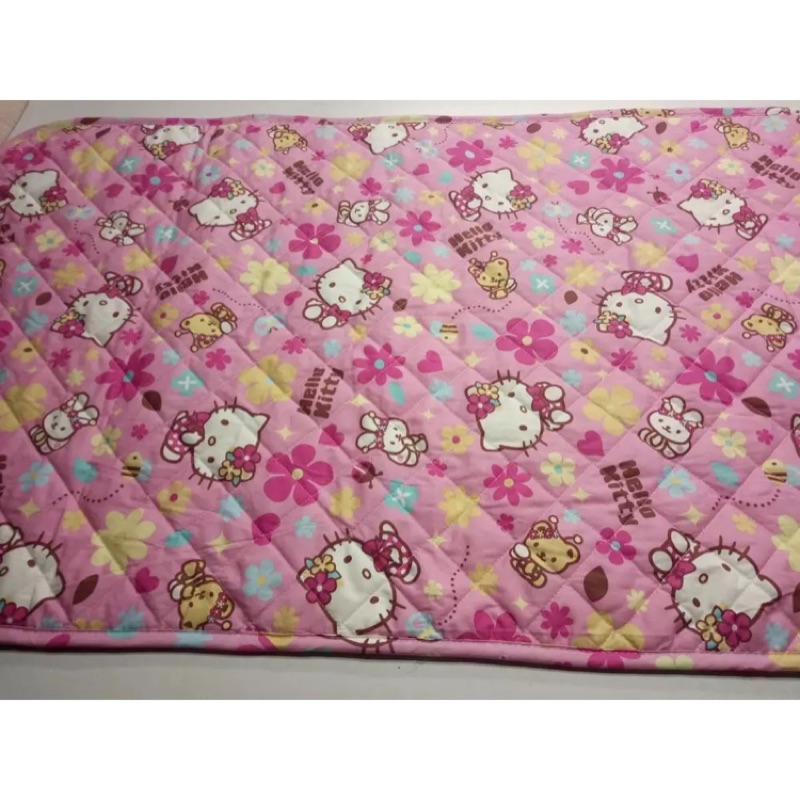 日本 Hello Kitty小花床墊 隔尿墊70x120cm 全新日本帶回～限量～～