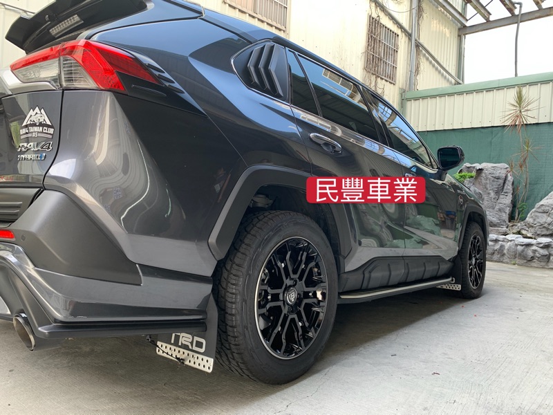 硬漢側群 豐田 2019-2021 RAV4 5代 側裙 運動版 空力套件 ABS 台灣製造