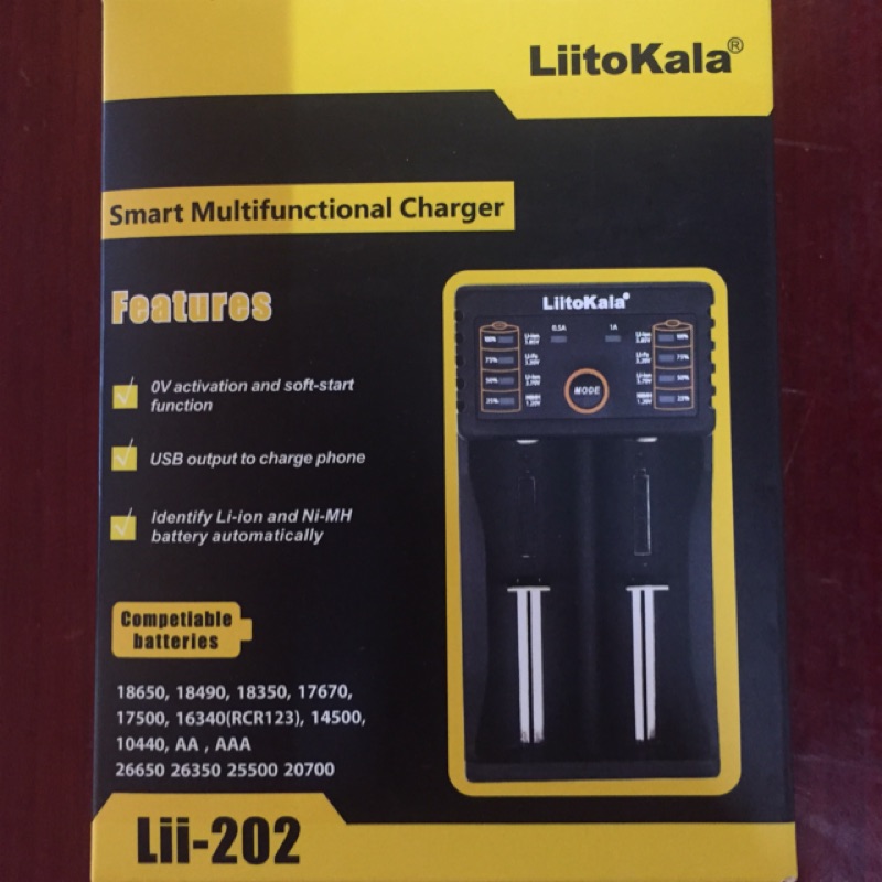 LiitoKala Lii-202 3.7V 3.2V 1.2V 充電器 18650 3號4號 鋰電池充電器