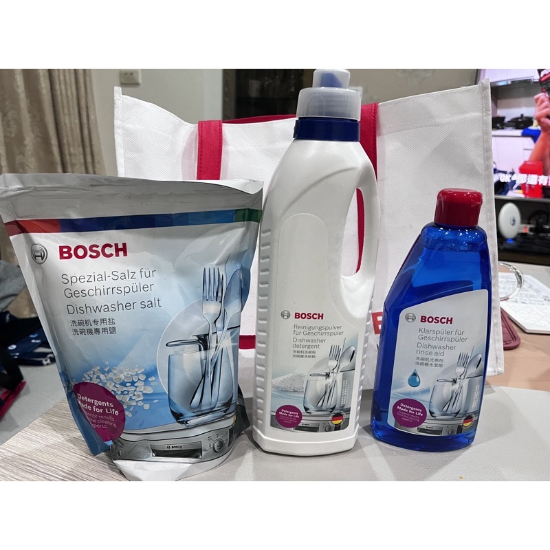 Bosch洗碗機清潔劑三件組770元含運（軟化鹽1kg、光潔劑500ml、洗碗粉1kg）