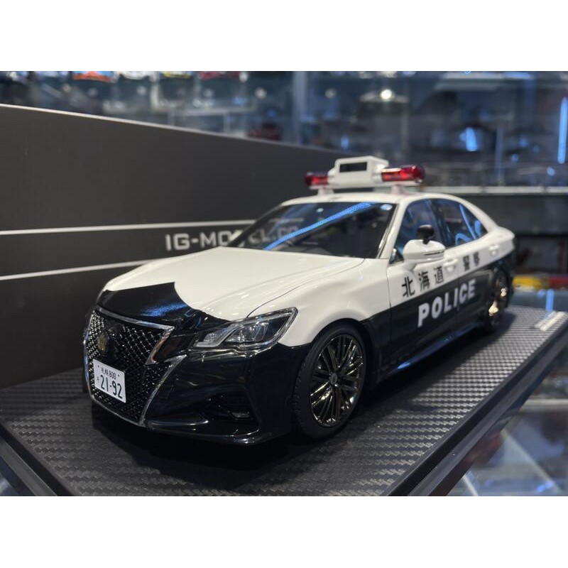 IG2190 1/18 Toyota Crown (GRS214) 警視庁 IG2190 1/18 Toyota Crown (GRS214) 警視庁高速道路交通警察隊車両 17