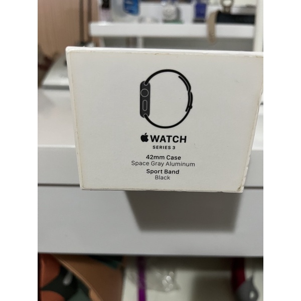 apple watch 3 42mm 電池健康度98%