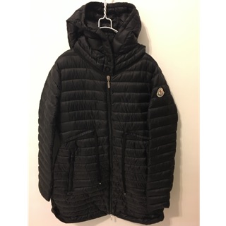 (📣已售出‼️)Moncler 經典款barbel 1號黑色外套(誠可議)
