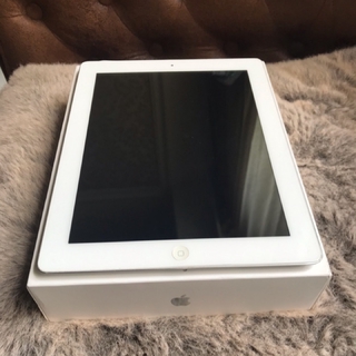 APPLE IPAD2 WIFI 3G 64GB white