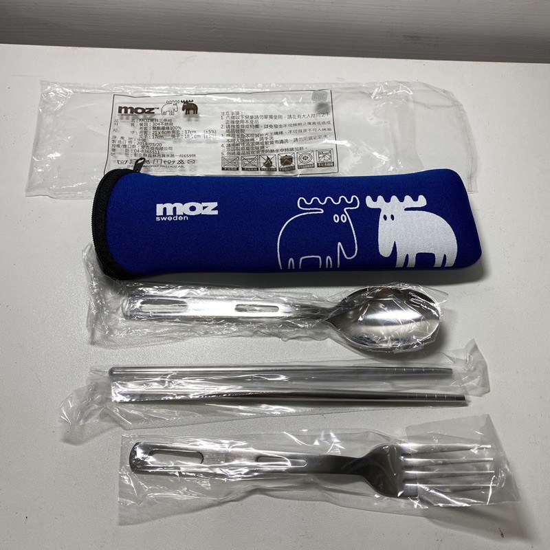 全新品 可愛MOZ麋鹿餐具三件組 304不鏽鋼環保餐具組  湯匙 筷子 叉子 藍色布套