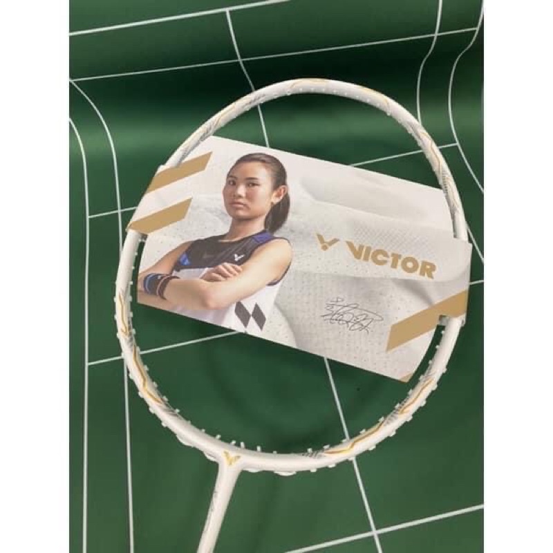 免運🏸凱欣體育🏸VICTOR 勝利 突擊 TK-F C LTD A戴資穎簽名限量拍平裝版(附發票）