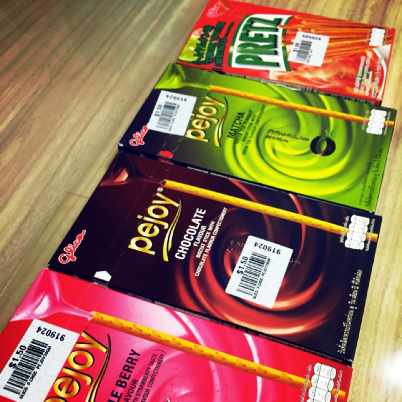 降價 一盒平均不到$15 新加坡 固力果 pocky 草莓巧克力抹茶酸辣蝦湯