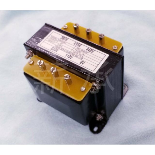 &lt;電子發票&gt; 自藕式變壓器  1A  (110V ,220V ,380V ,415V , 440V)