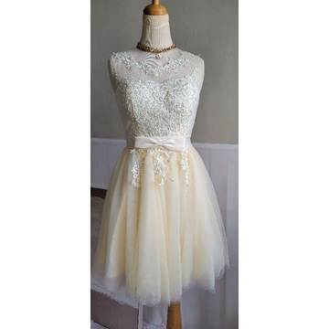 米白色禮服小洋裝M尺寸