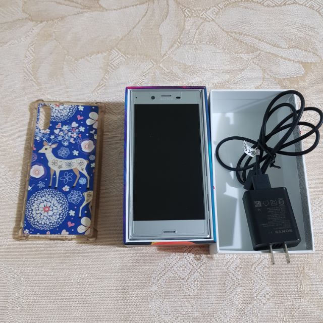 二手九成五新 SONY XPERIA XZ 5.2吋 64g 簡配