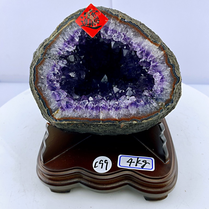 H1709 頂級烏拉圭水型ESP紫水晶洞  4kg（玄武岩原皮）高20cm，寬17cm，厚度20cm，洞深7cm（紫晶洞