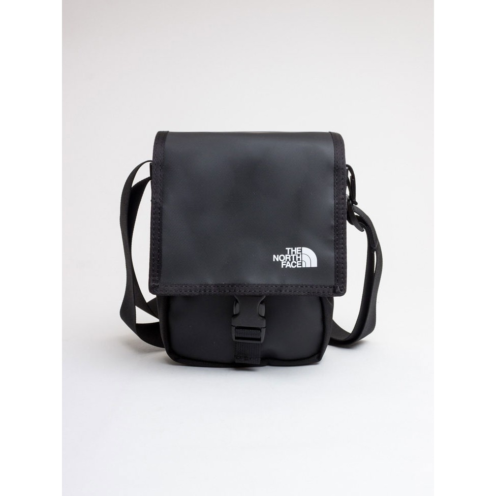 the north face bardu flight bag in black