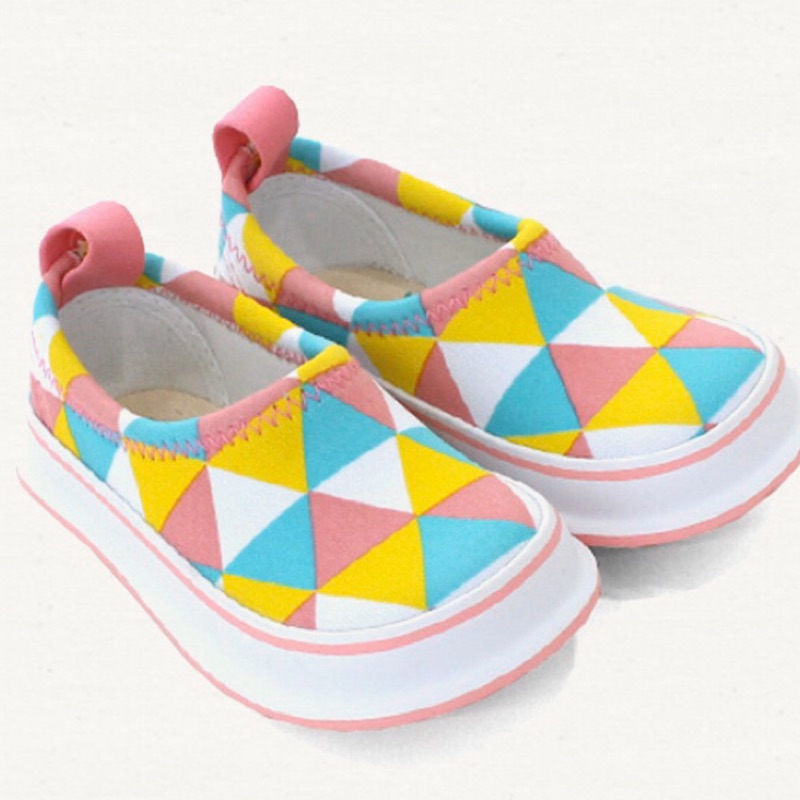 SkippOn 日本 兒童戶外機能鞋 粉菱格 15