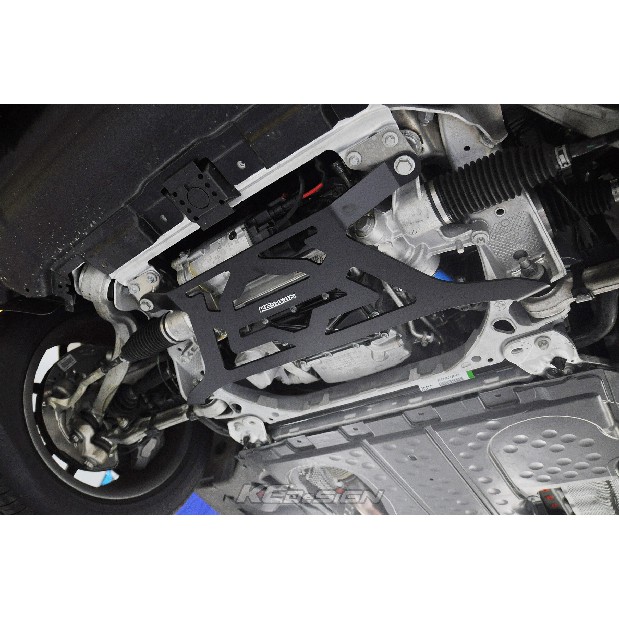 依馳國際KC-DeSiGN 強化拉桿鋁合金 前下四點式引擎結構護板(四傳專用)Benz W205/S205 C-Clas