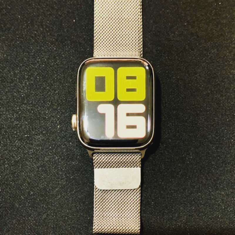 Apple Watch Series 4（GPS + 行動網路）44公釐 不鏽鋼 米蘭錶帶