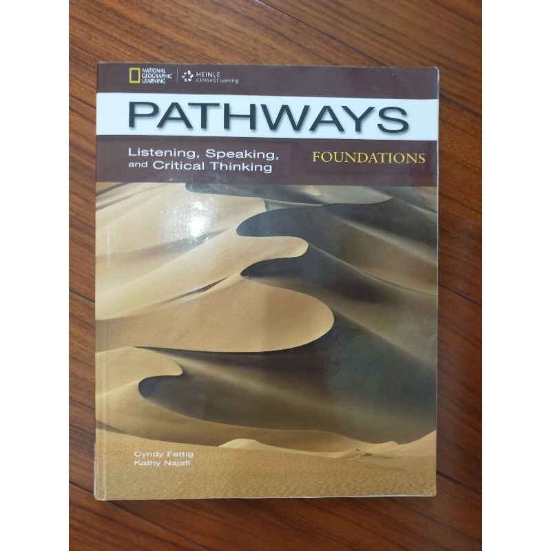 英文課本 PATHWAYS FOUNDATIONS（二手書）