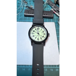 LOTUS大錶面防水石英錶/強化玻璃鏡面+柔軟矽膠錶帶